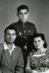 Григорьев Михаил Михайлович с женой Анно Георгиевной и сыном Вольдемаром. Новосибирск. 1961 г.