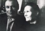 Слинкин Михаил Максимович с женой Анной Афанасьевной. 1960-е гг.